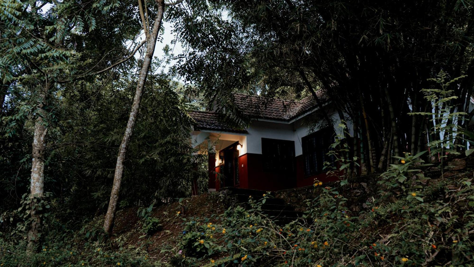 Vythiri Holiday Resort, Wayanad 外观 照片
