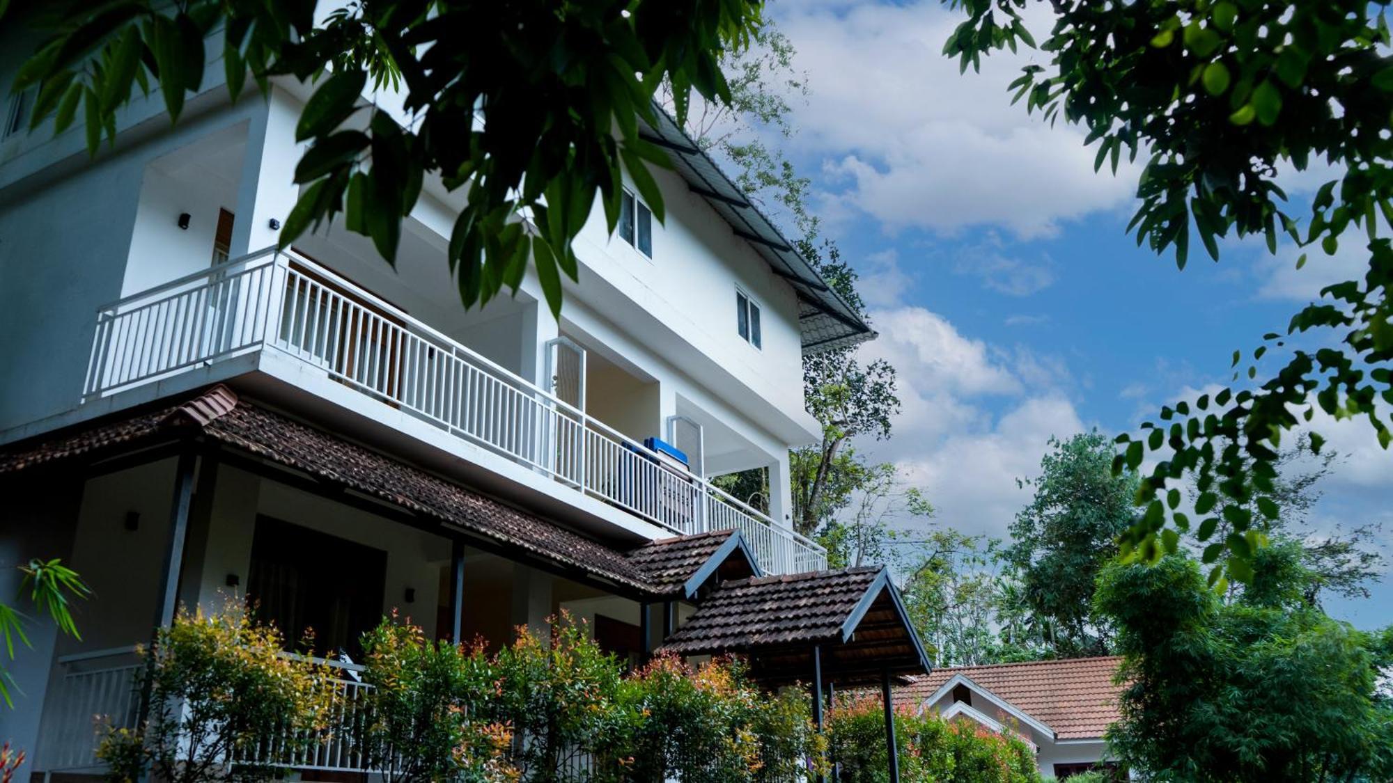 Vythiri Holiday Resort, Wayanad 外观 照片
