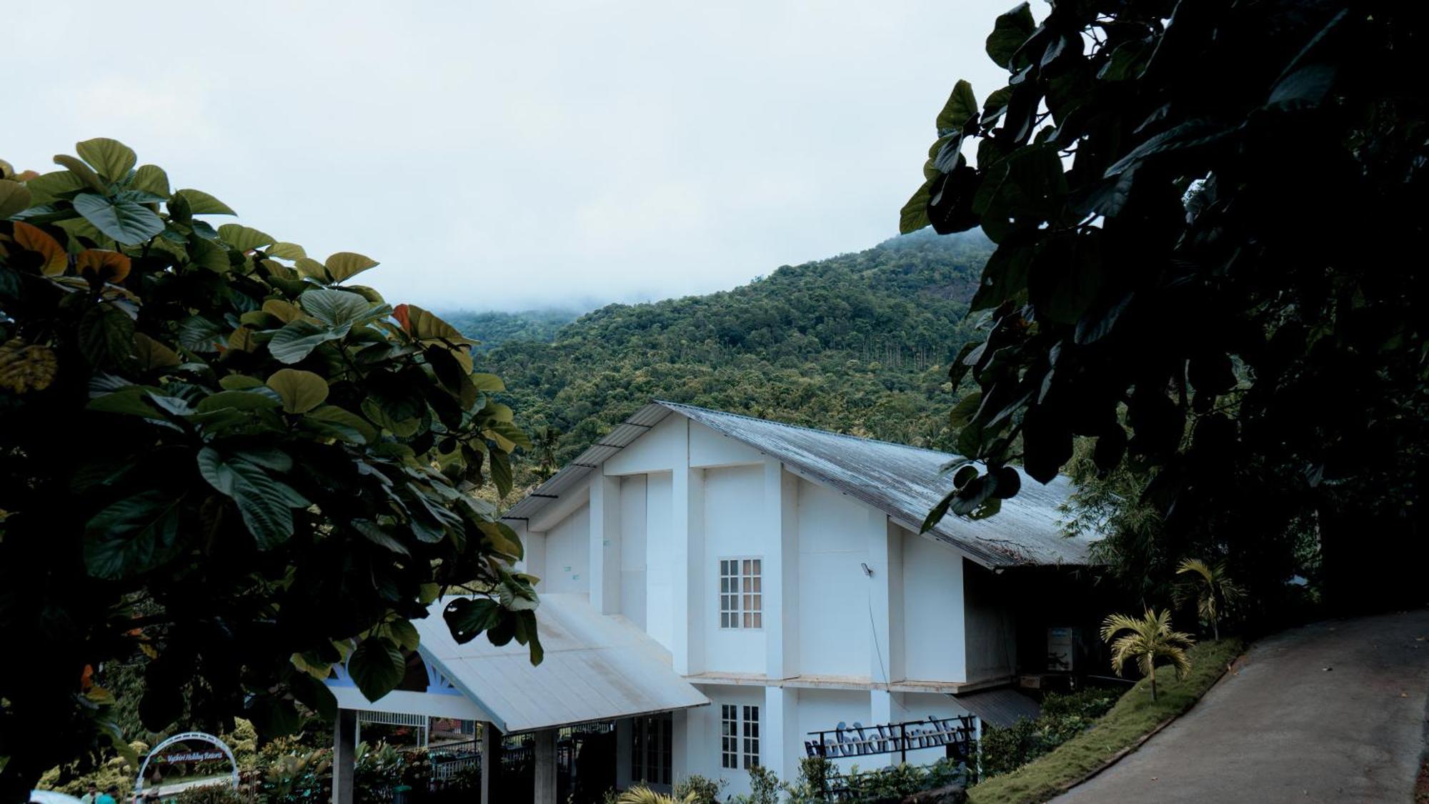 Vythiri Holiday Resort, Wayanad 外观 照片